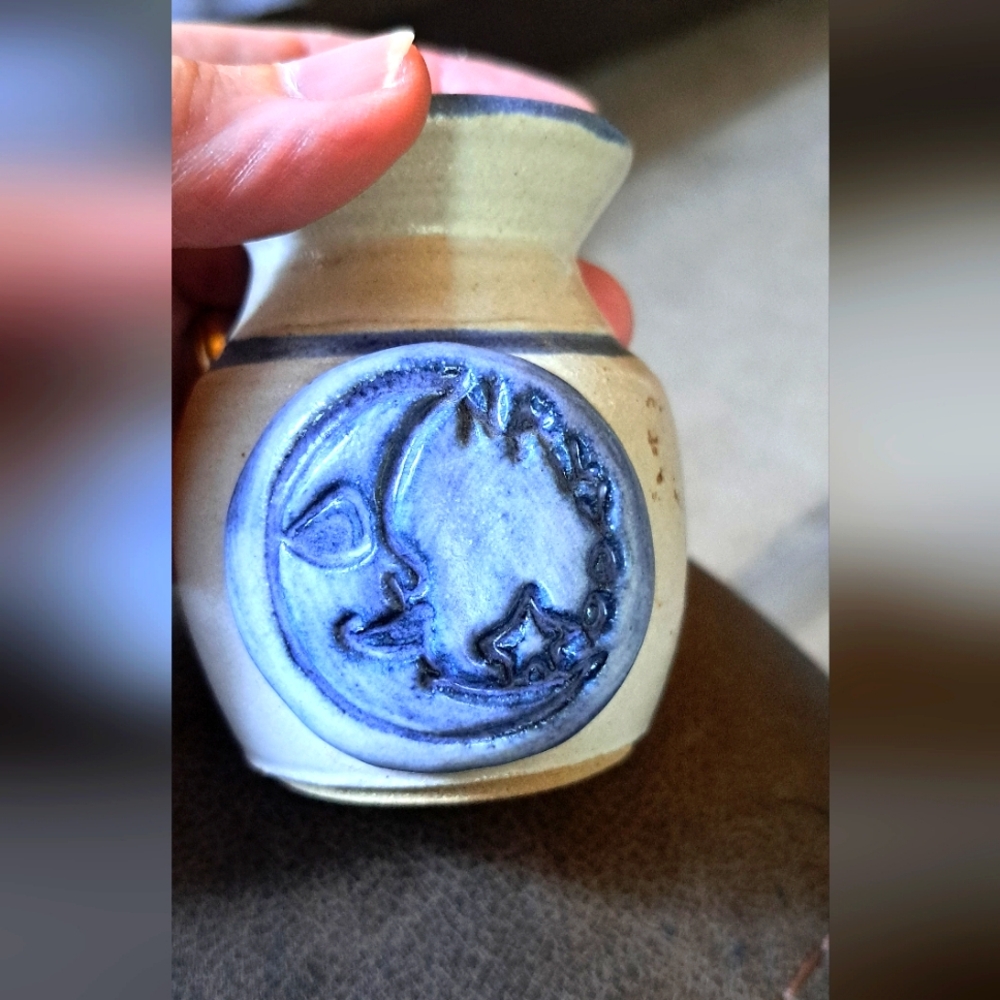 Judy Jones Nauvoo Pottery Of Gatlinburg Mini Vase Blue Art Deco Studio Pottery